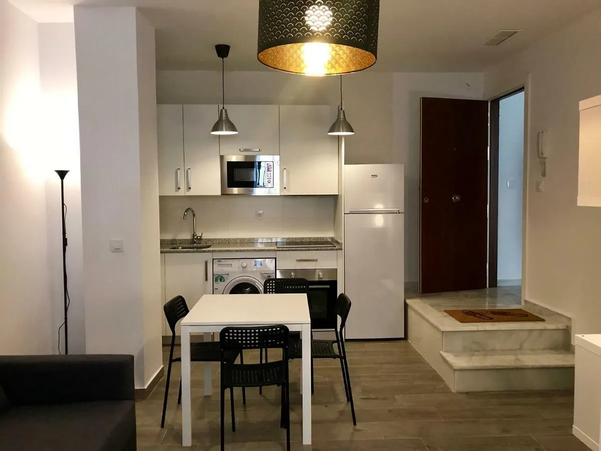 Apartamentos Infostays Mena Center Malaga 0*,  Spain